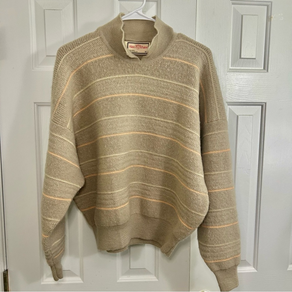Alan Paine Made in England 100% Wool Crewneck Neutral Tan Stripe Sweater Sz Med